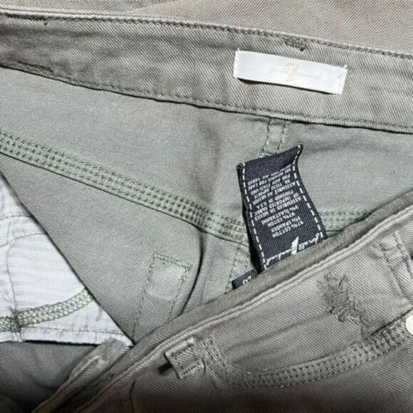 7 For All Mankind Olive Green Cropped Jeans Size 26 - Picture 4 of 4